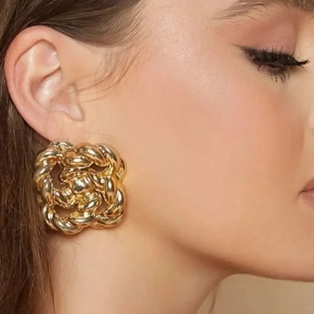 Bohemian gold earring N412